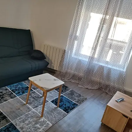 Logement 1 Saint-Quentin  Exterior photo
